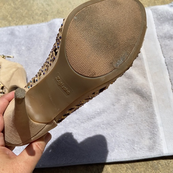 Zigisoho rhinestone booties 7.5, 4 in heels - Picture 4 of 5